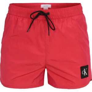 Calvin Klein Swimwear Plavecké šortky tmavě růžová / černá / bílá