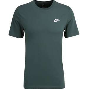 Tričko 'Club' Nike tmavě zelená / bílá