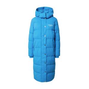 Tommy Jeans Zimní kabát námořnická modř / azurová / červená / bílá